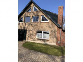 Holiday home Tonn Modern retreat, Neustrelitz